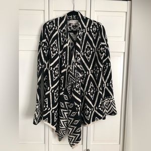 Knox Rose Black and White Bell Sleeve Cardigan